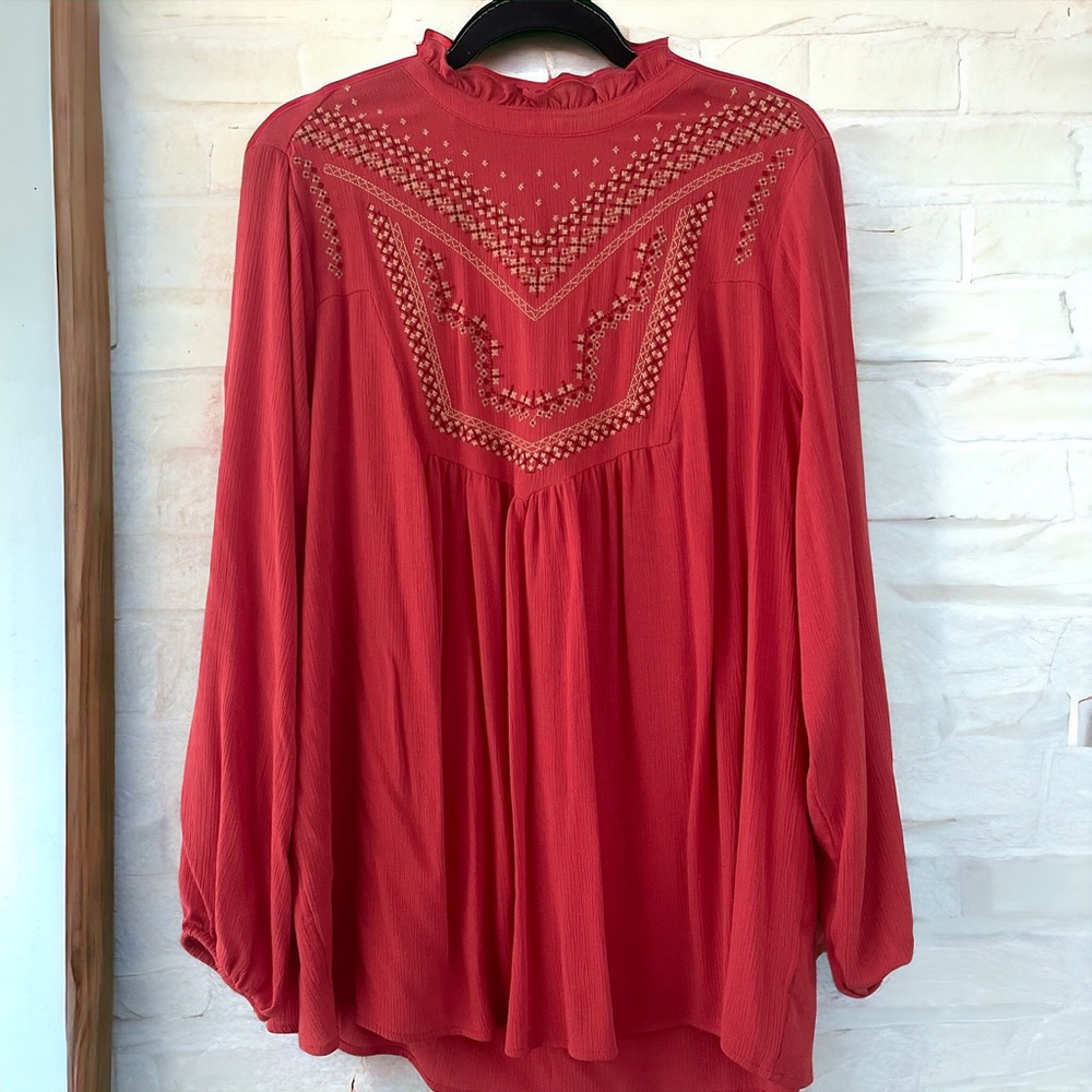 Torrid Mock Neck Blouse Like New
